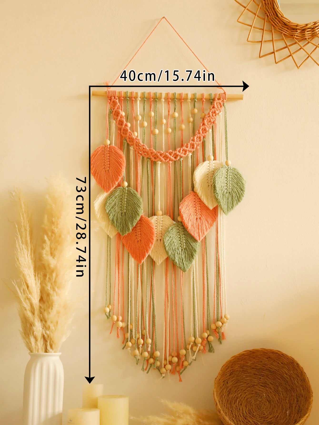 Meerkleurige Macramé Wandhanger met Houten Kralen