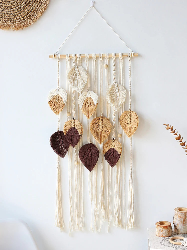 Meerkleurige Macramé Wandhanger met Houten Kralen