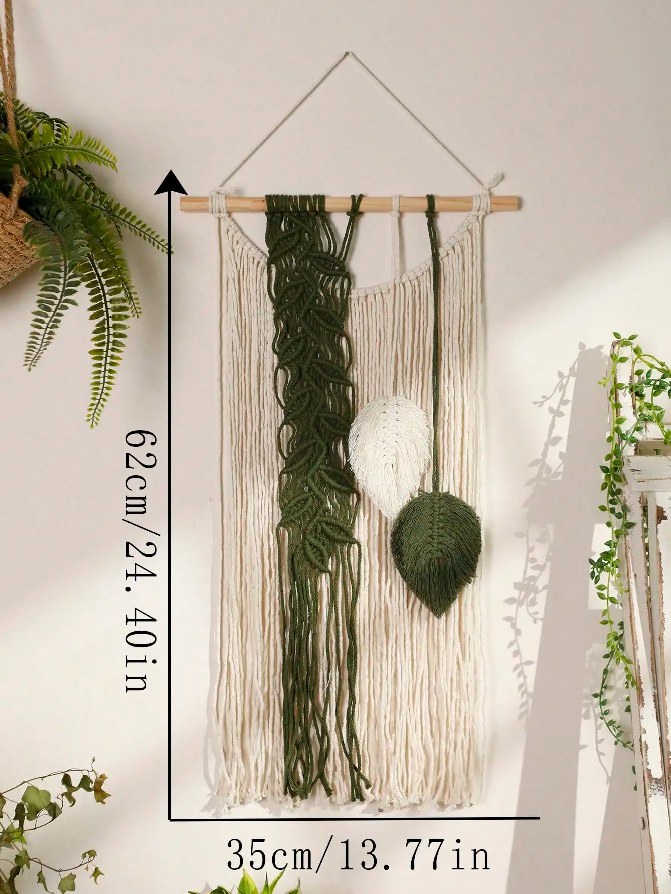 Meerkleurige Macramé Wandhanger met Houten Kralen